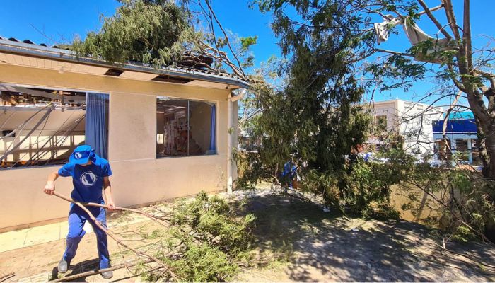 Foto: Silvio Turra/SEED Presos concluem limpeza e reparos em prédios públicos de Rio Bonito do Iguaçu